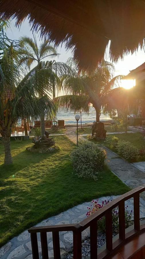 The Umah Prahu Hotel Batununggul Luaran gambar
