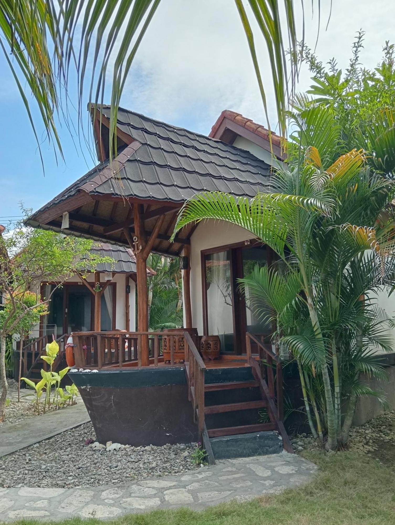 The Umah Prahu Hotel Batununggul Luaran gambar