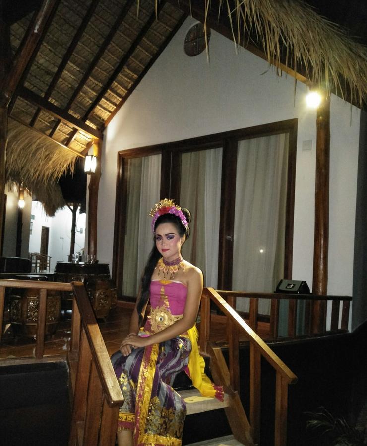 The Umah Prahu Hotel Batununggul Luaran gambar